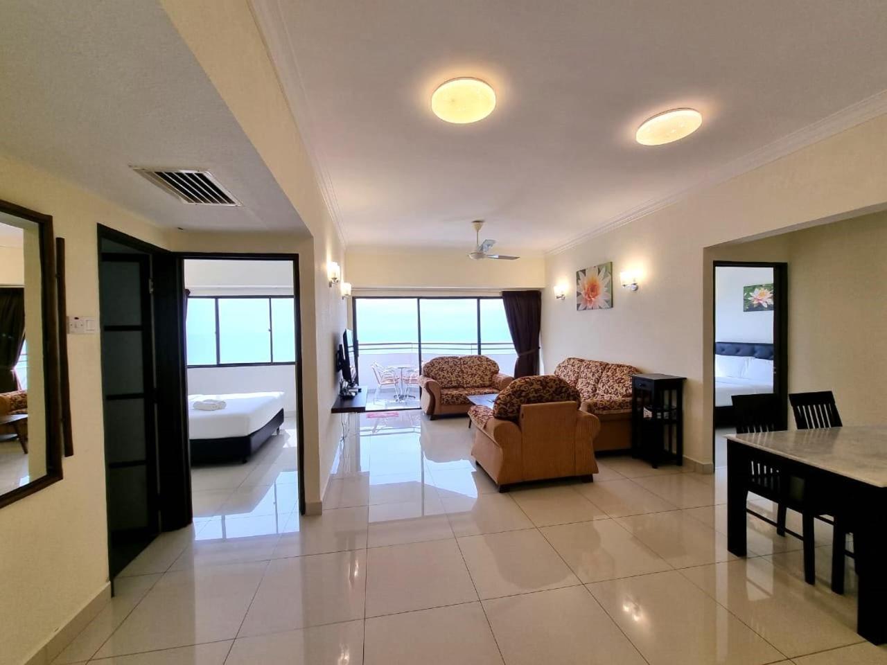 Green Ocean Seaview Apartment Batu Ferringhi Kültér fotó