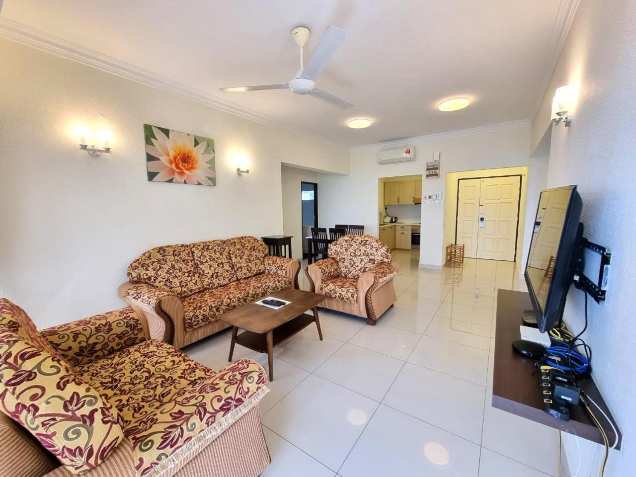 Green Ocean Seaview Apartment Batu Ferringhi Kültér fotó