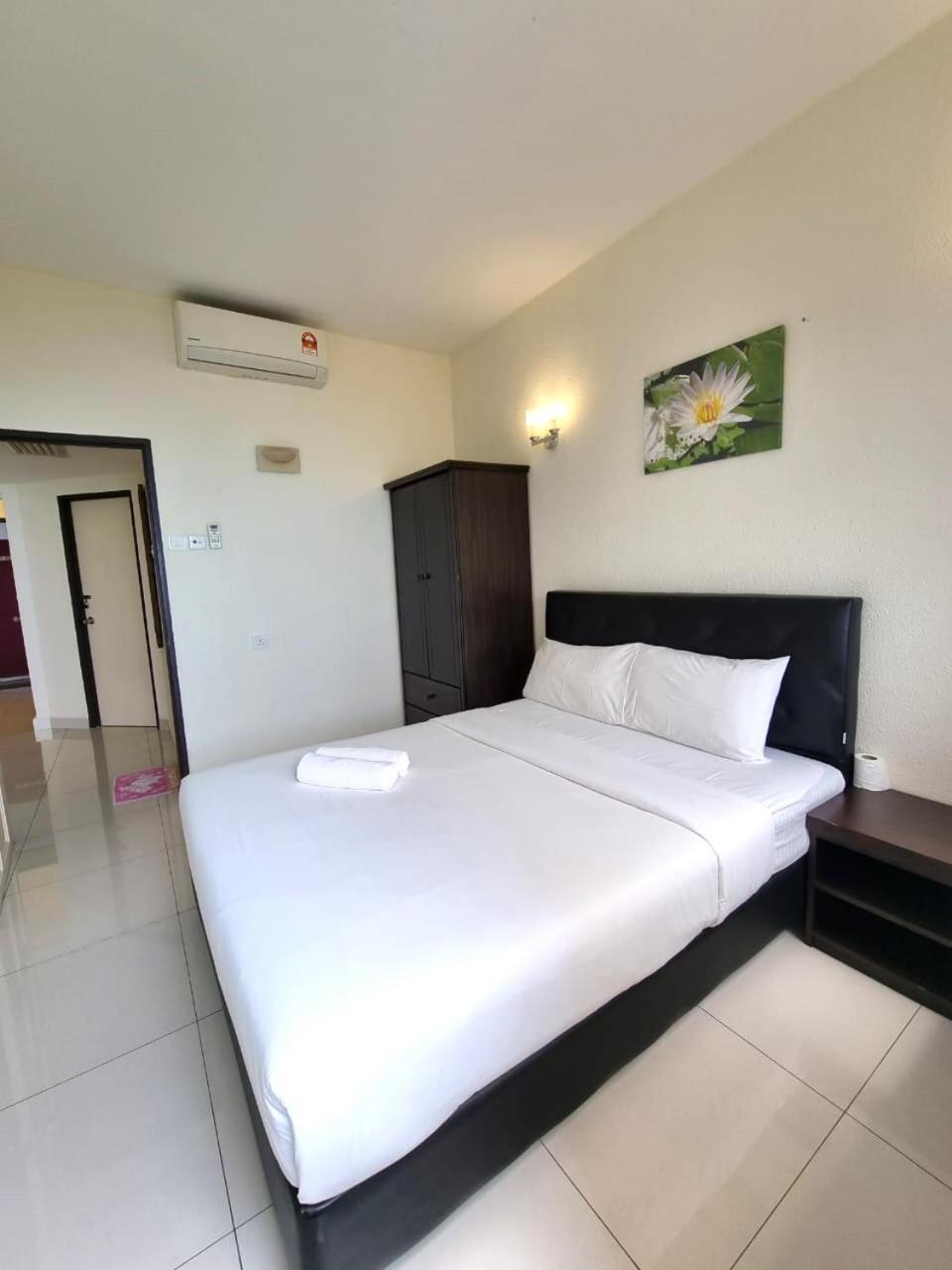 Green Ocean Seaview Apartment Batu Ferringhi Kültér fotó
