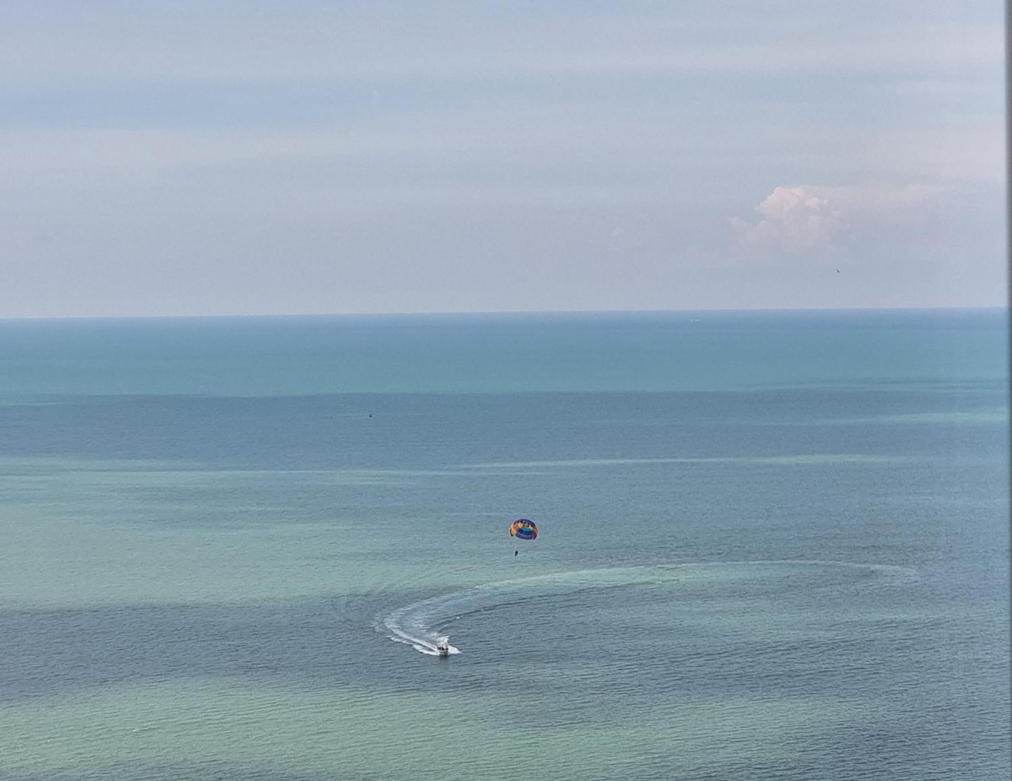 Green Ocean Seaview Apartment Batu Ferringhi Kültér fotó