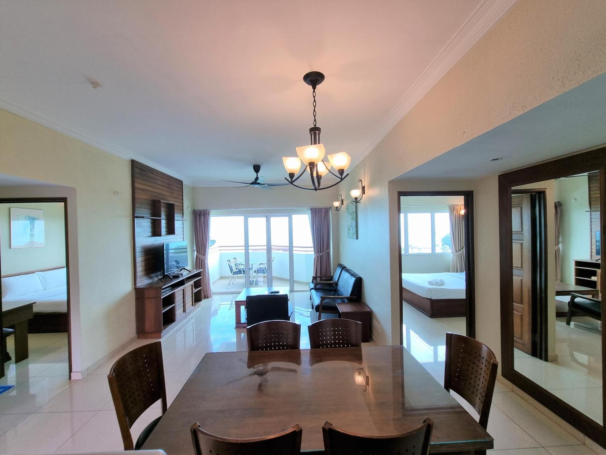Green Ocean Seaview Apartment Batu Ferringhi Kültér fotó