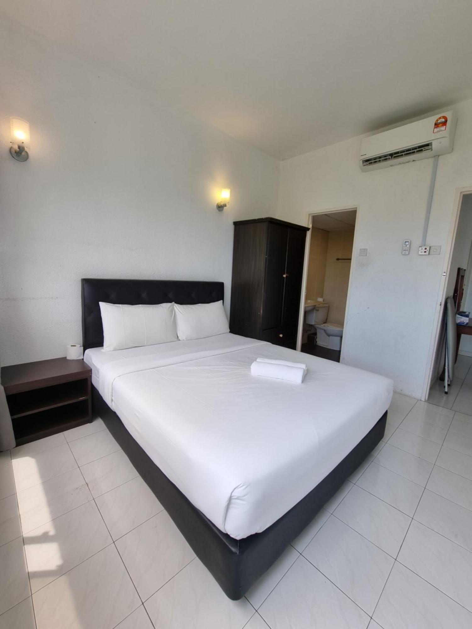 Green Ocean Seaview Apartment Batu Ferringhi Kültér fotó