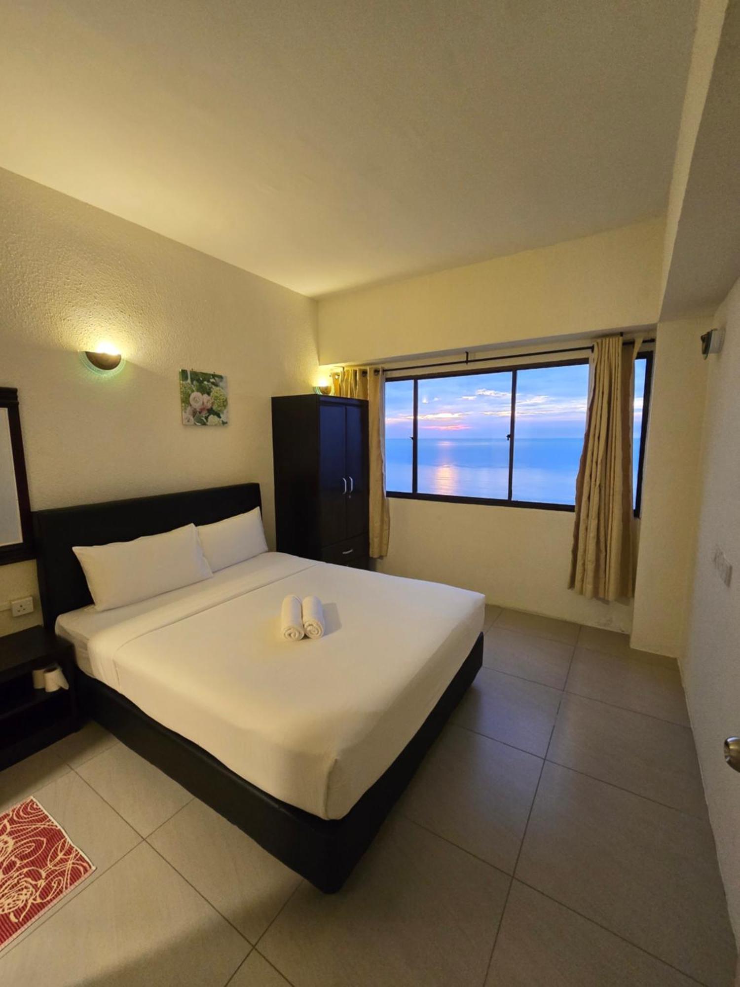 Green Ocean Seaview Apartment Batu Ferringhi Kültér fotó